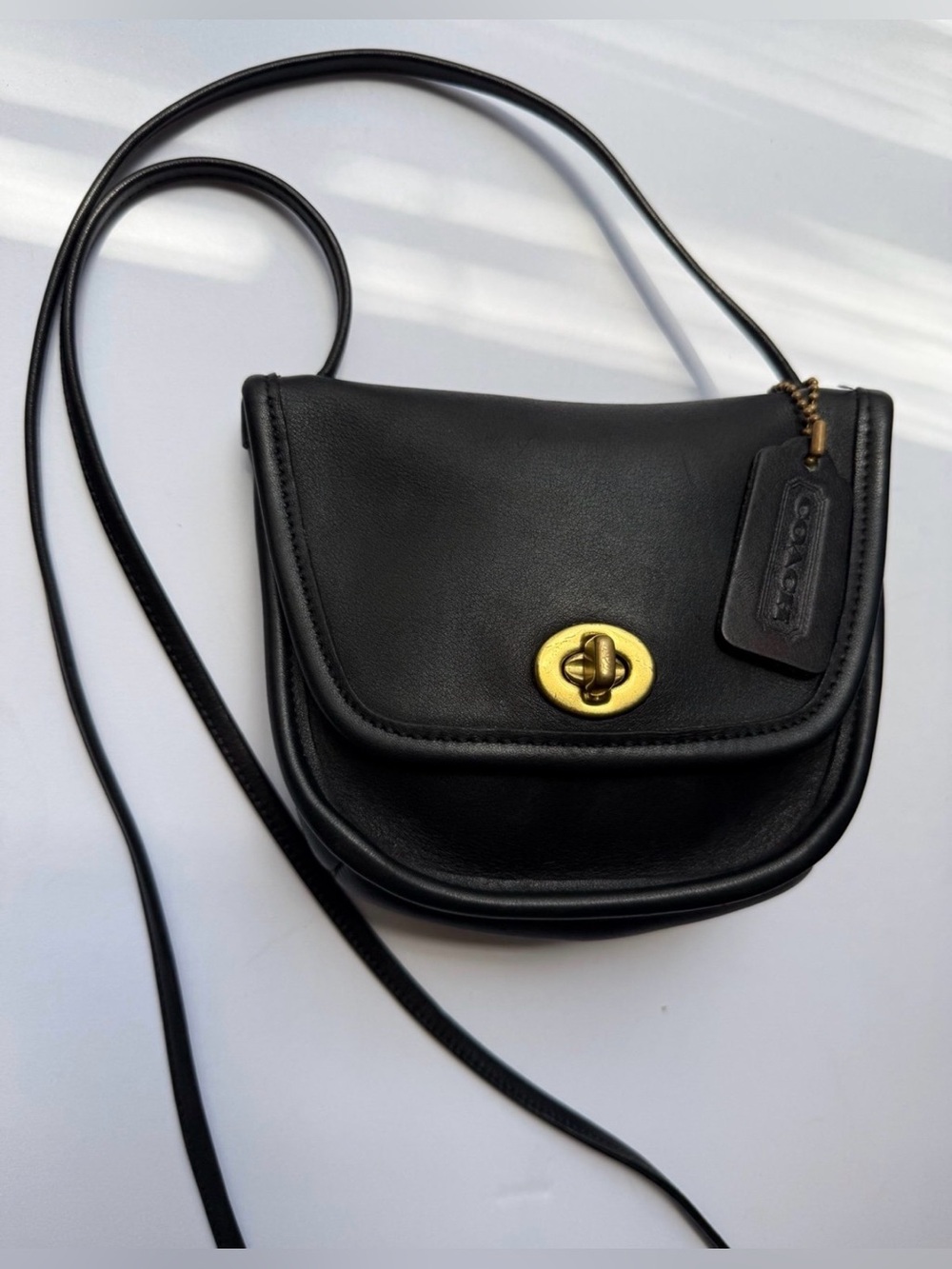 Vintage Coach Everett Bag Black Glovetanned Leather Turnlock Crossbody #9934 USA